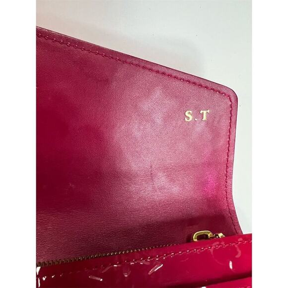 Louis Vuitton Sarah  Vernis  Magenta Wallet - Picture 4 of 14